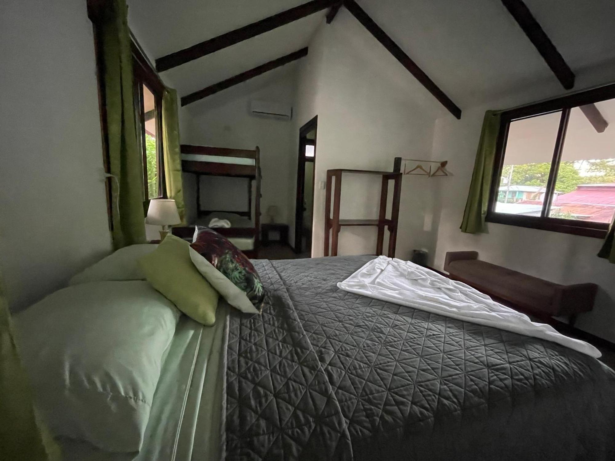 Casa Jaguar Tortugueroヴィラ エクステリア 写真